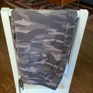 Athleta Camo Farallon Jogger